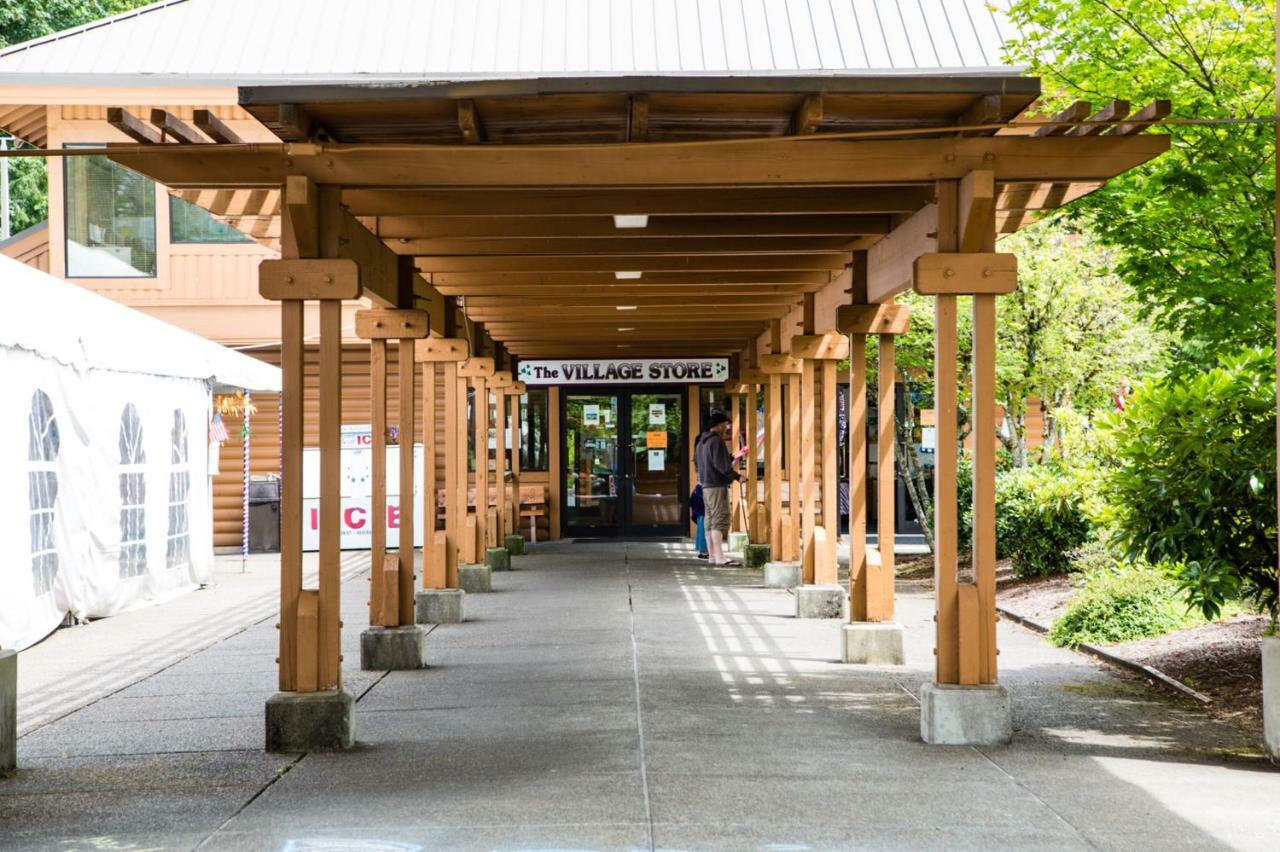 Mount Hood Village Yurt 1 מראה חיצוני תמונה